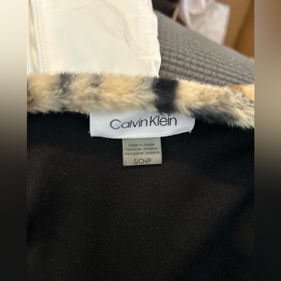 Woman’s Calvin Klein Cropped Leopard Jacket Cardigan Shrug Coat Top Size S New - Picture 9 of 11